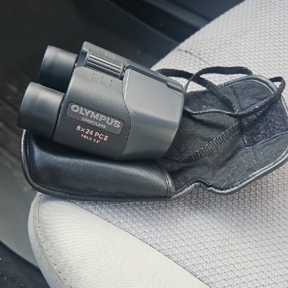 Olympus Other - Olympus Black Binoculars with Case